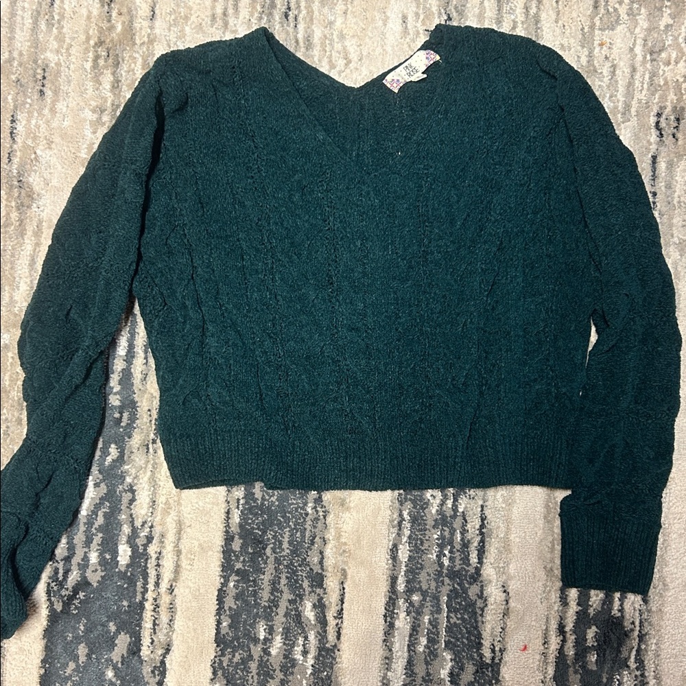 Pink Rose Teal V-Neck Sweater Size Medium